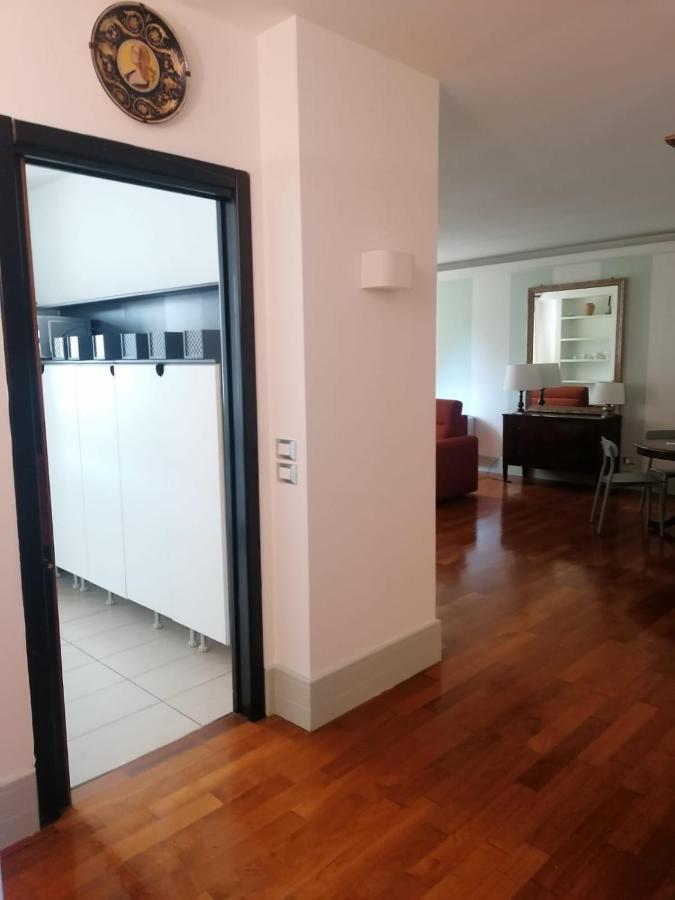 Le Finestre Sugli Ulivi Apartment Desenzano del Garda Ngoại thất bức ảnh