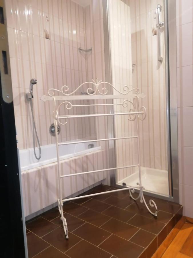 Le Finestre Sugli Ulivi Apartment Desenzano del Garda Ngoại thất bức ảnh