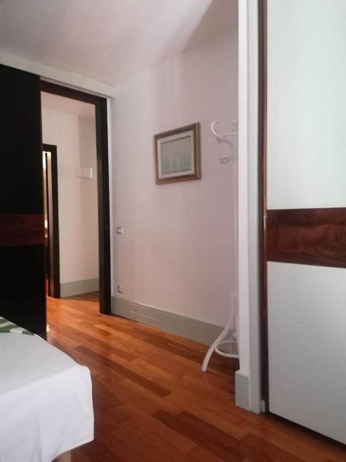 Le Finestre Sugli Ulivi Apartment Desenzano del Garda Ngoại thất bức ảnh